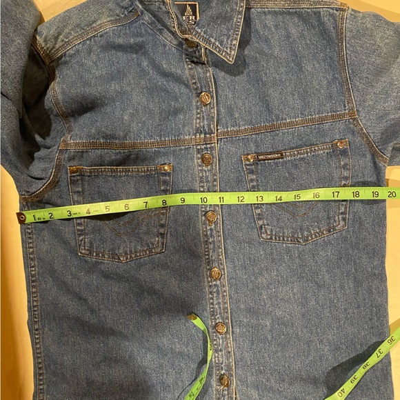 Harley Davidson Shirt Women’s Medium Blue Denim Jeans Medium Wash Biker Blues - Picture 3 of 7